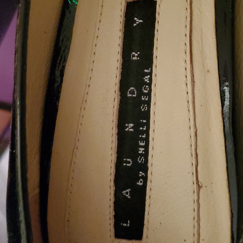 Shoe - Picture 5 of 5
